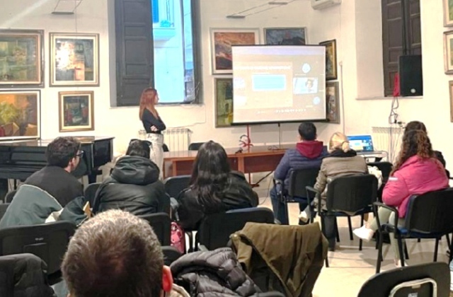 Niscemi. Attività di orientamento Universitario dei Giovani Democratici in Biblioteca comunale